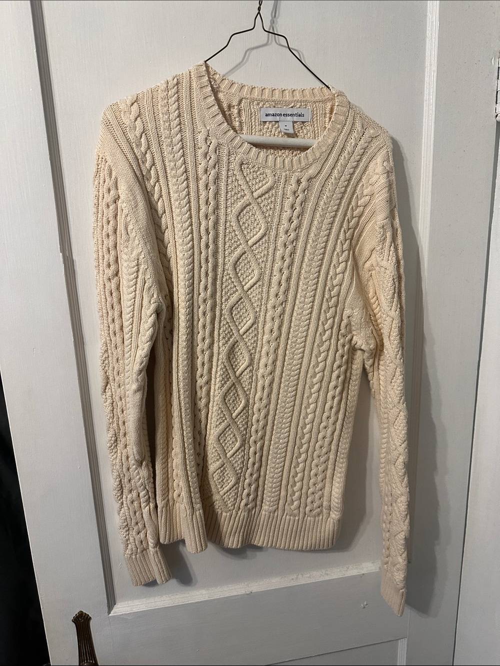 Amazon Essentials Cream Cable-Knit Crewneck Sweater